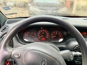 Renault Megane 120.000 km - 1500 € / 2933.74 лв. - 37764263 7