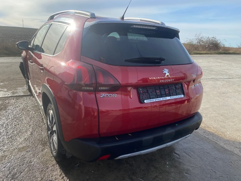 Peugeot 2008 1.2 PureTech 110, снимка 6 - Автомобили и джипове - 43352445