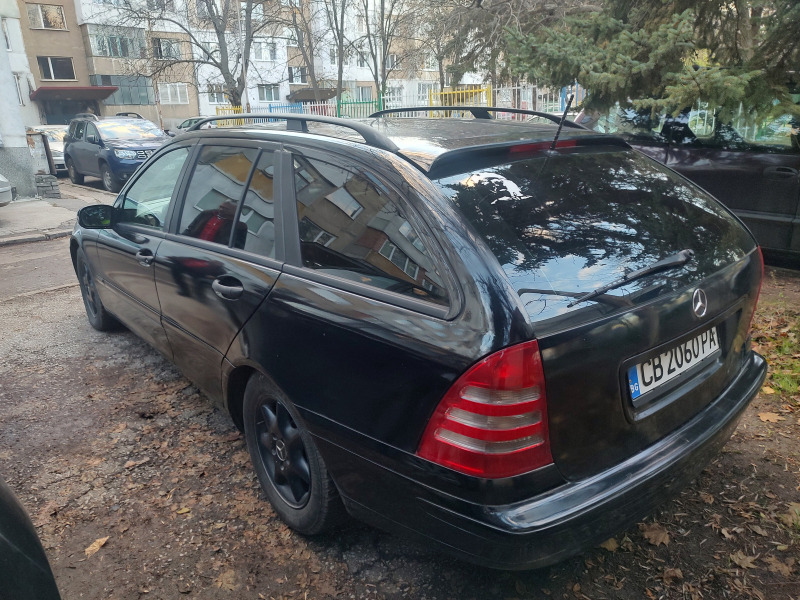 Mercedes-Benz C 200 2,0 Газ-Бензин, снимка 5 - Автомобили и джипове - 46265295