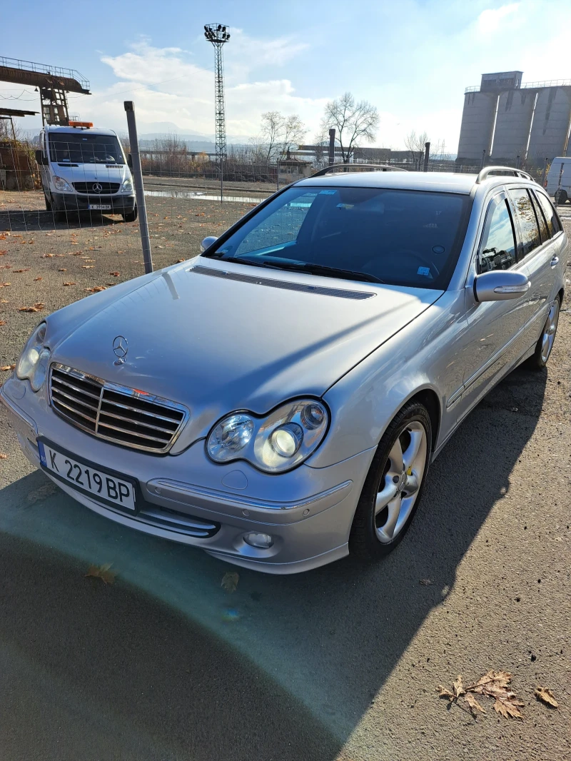 Mercedes-Benz C 320 Не, снимка 2 - Автомобили и джипове - 47726702