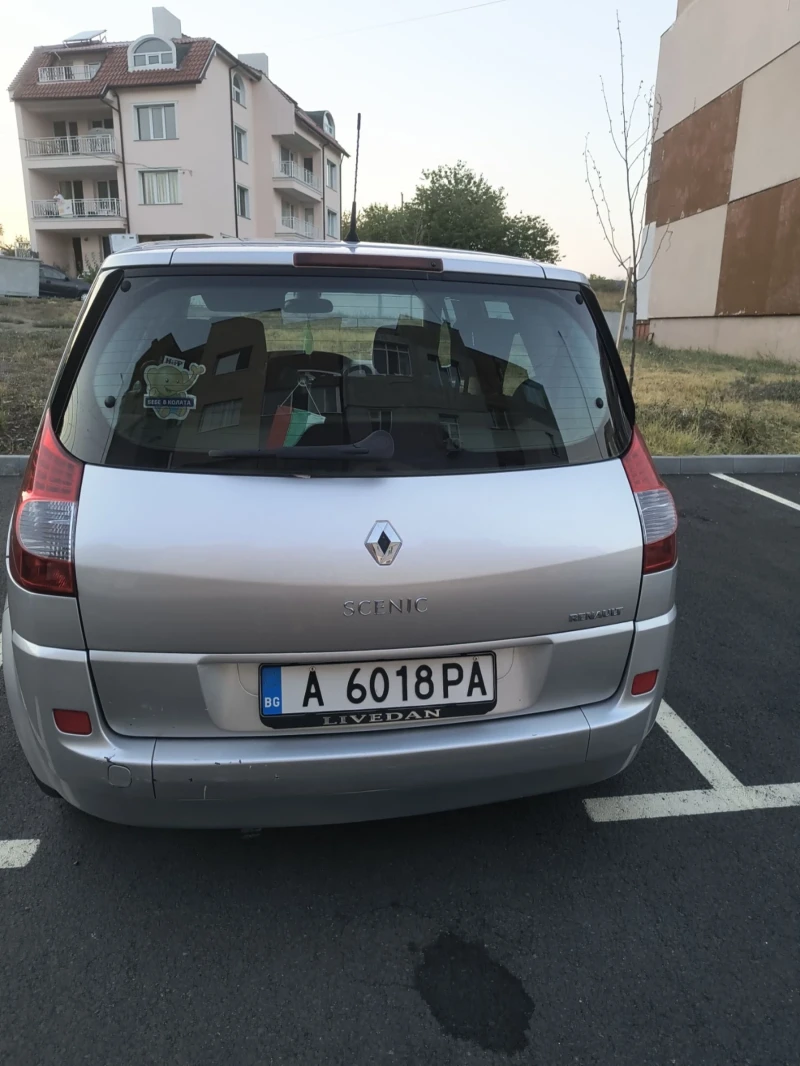 Renault Scenic, снимка 2 - Автомобили и джипове - 48382074