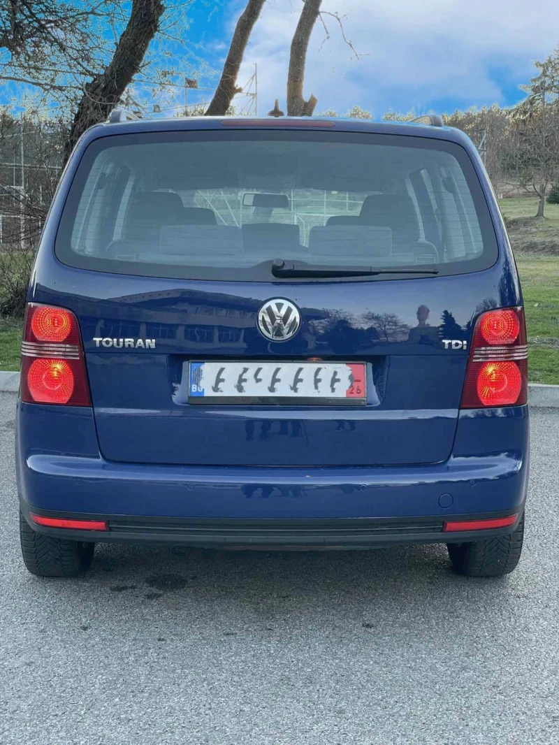 VW Touran 1.9 tdi, снимка 2 - Автомобили и джипове - 48638676