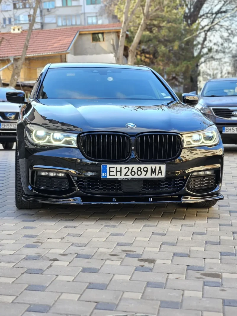 BMW 730 3.0D xDrive M-pack, ВАКУУМ, H&K, 360 , ВЪЗДУХ , снимка 2 - Автомобили и джипове - 49024585