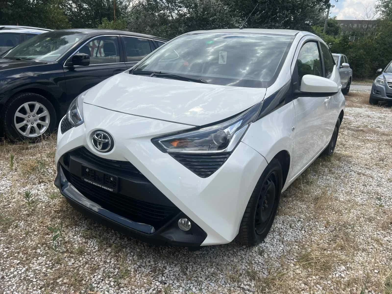 Toyota Aygo   Швейцария EVRO 6, снимка 2 - Автомобили и джипове - 51024544