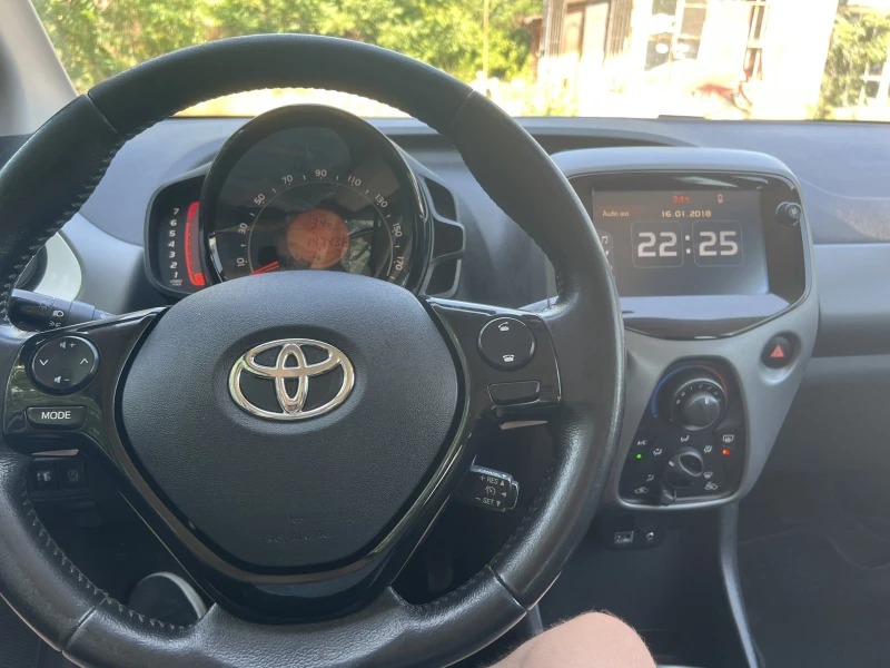 Toyota Aygo   Швейцария EVRO 6, снимка 9 - Автомобили и джипове - 51024544