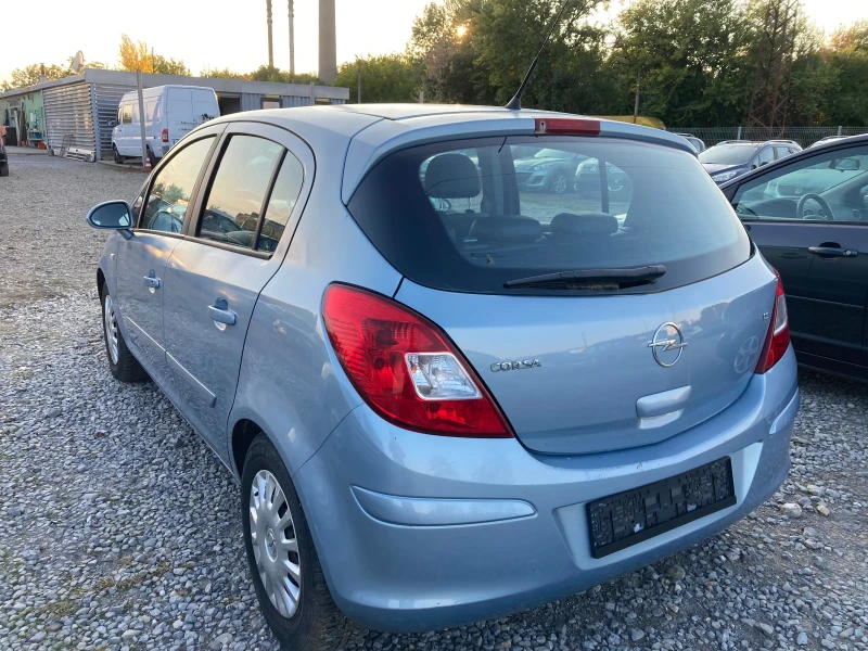 Opel Corsa 1.2 KLIMA, снимка 3 - Автомобили и джипове - 51540558