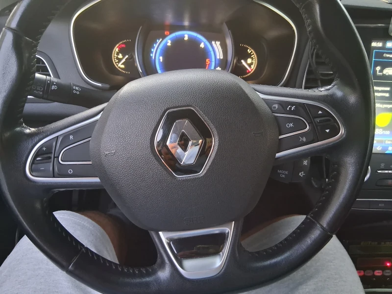 Renault Megane, снимка 5 - Автомобили и джипове - 52586926