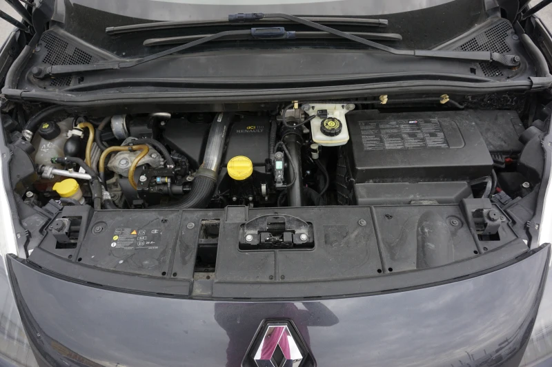 Renault Scenic X-MOD, снимка 9 - Автомобили и джипове - 51675821