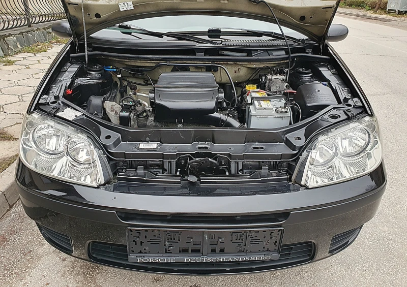 Fiat Punto 1.2i-60k.s. KLIMATIK, снимка 9 - Автомобили и джипове - 52683168