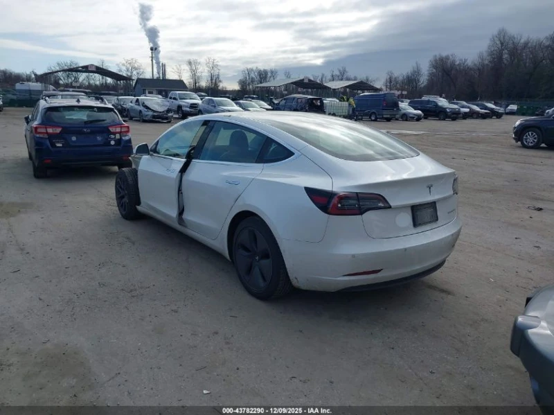 Tesla Model 3 U  U UX All Wheel Drive, снимка 10 - Автомобили и джипове - 53044468