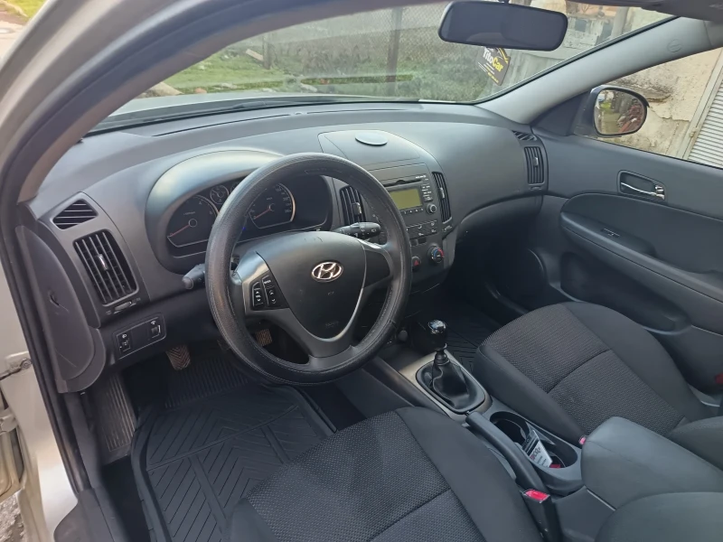 Hyundai I30, снимка 10 - Автомобили и джипове - 53423405