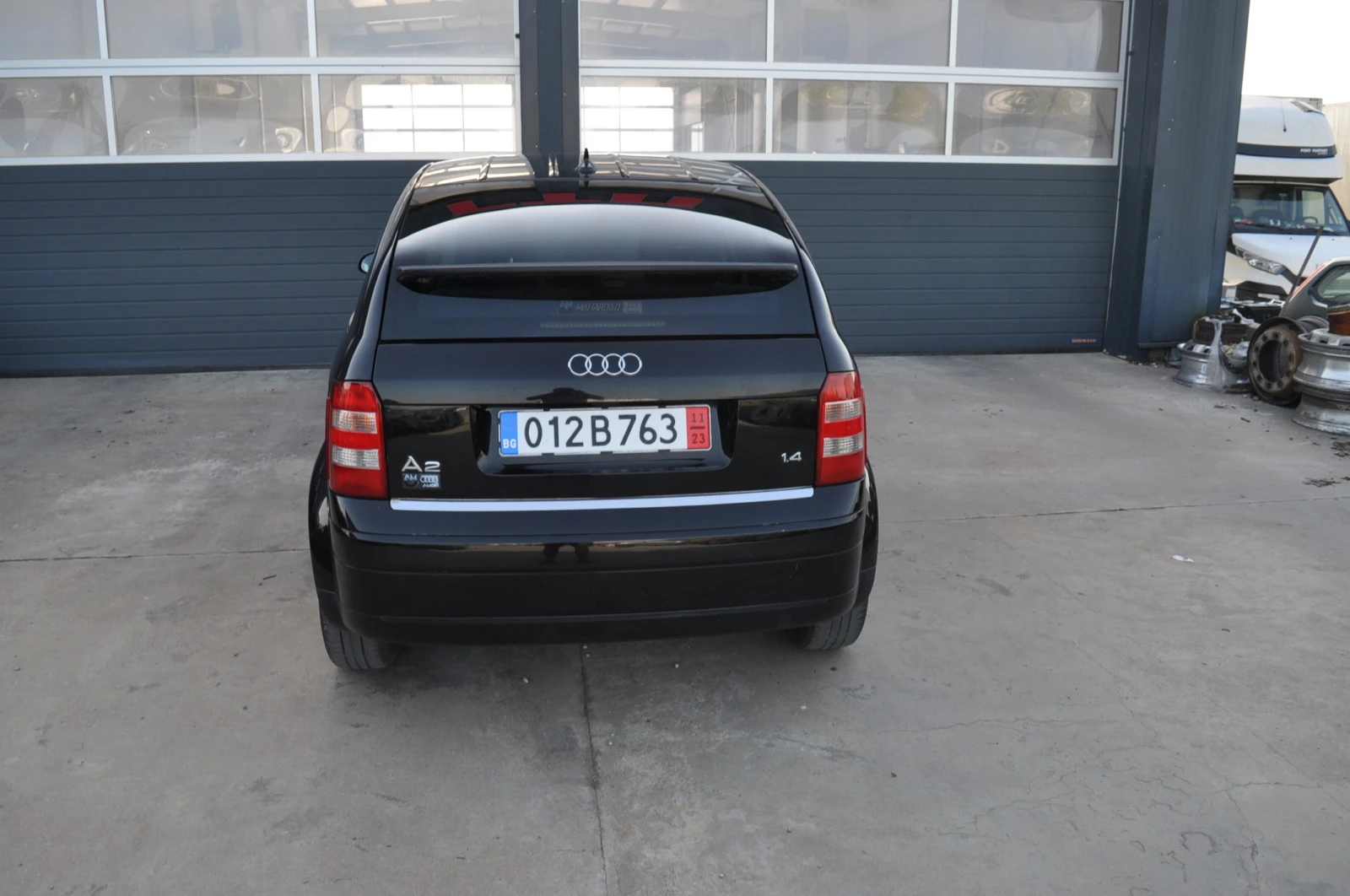 Audi A2 1.4 - изображение 9