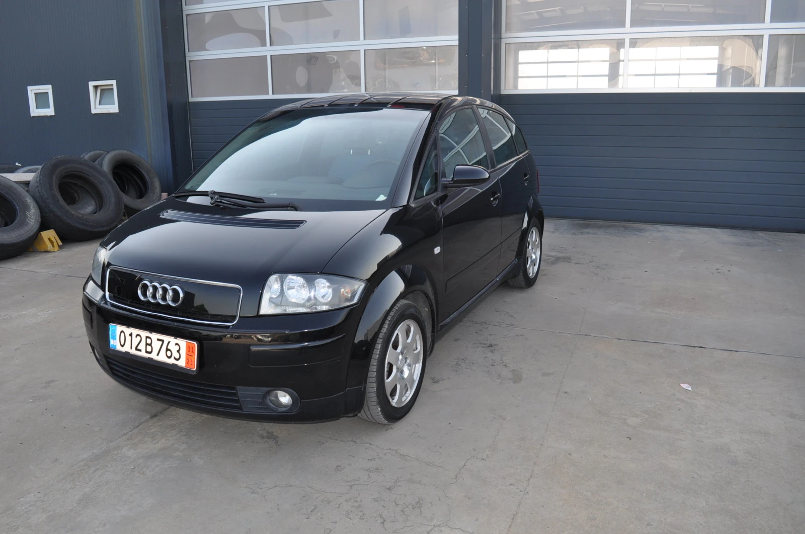 Audi A2 1.4 - изображение 3