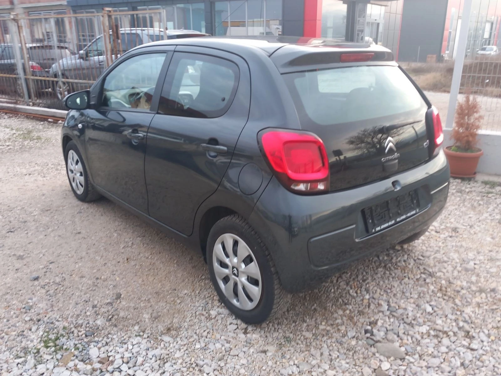 Citroen C1 1.2i euro 6 NAVI - изображение 7