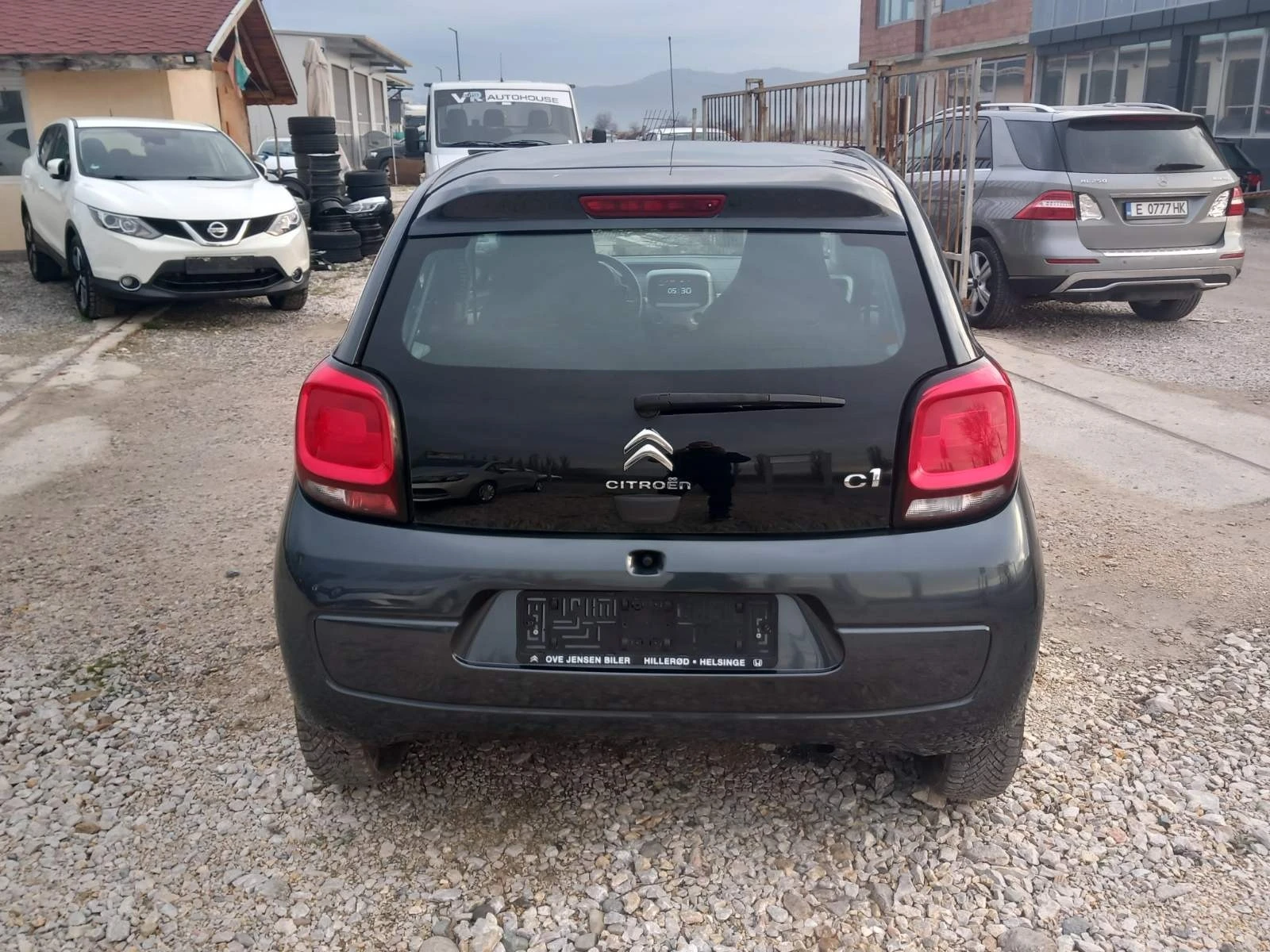 Citroen C1 1.2i euro 6 NAVI - изображение 6