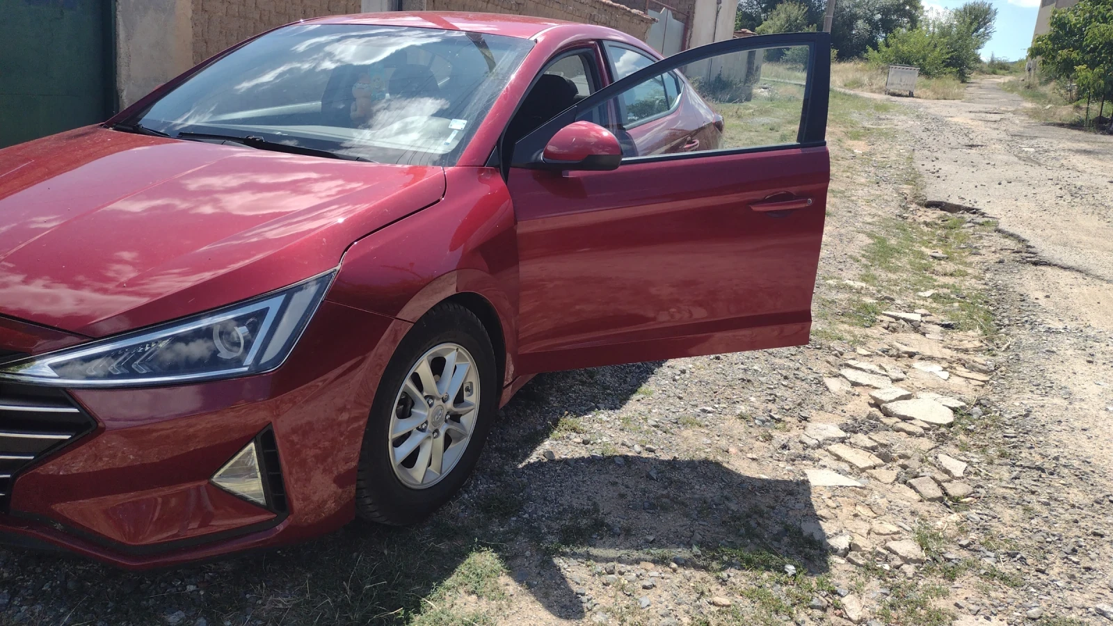 Hyundai Elantra SE-Личен автомобилИзгоден коментар!!!ПОДАРЪК! - изображение 3