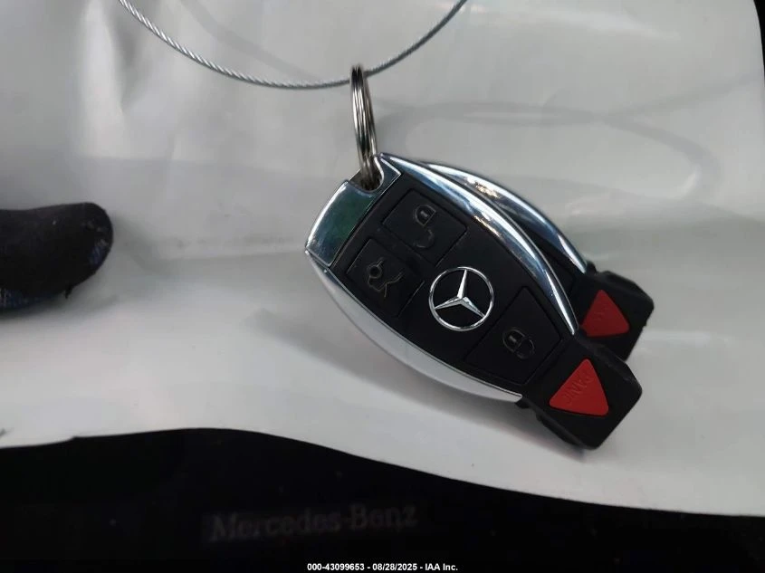 Mercedes-Benz C 300 2.0L I-4 DI, DOHC, VVT, TURBO, 241HP Rear Wheel - изображение 3