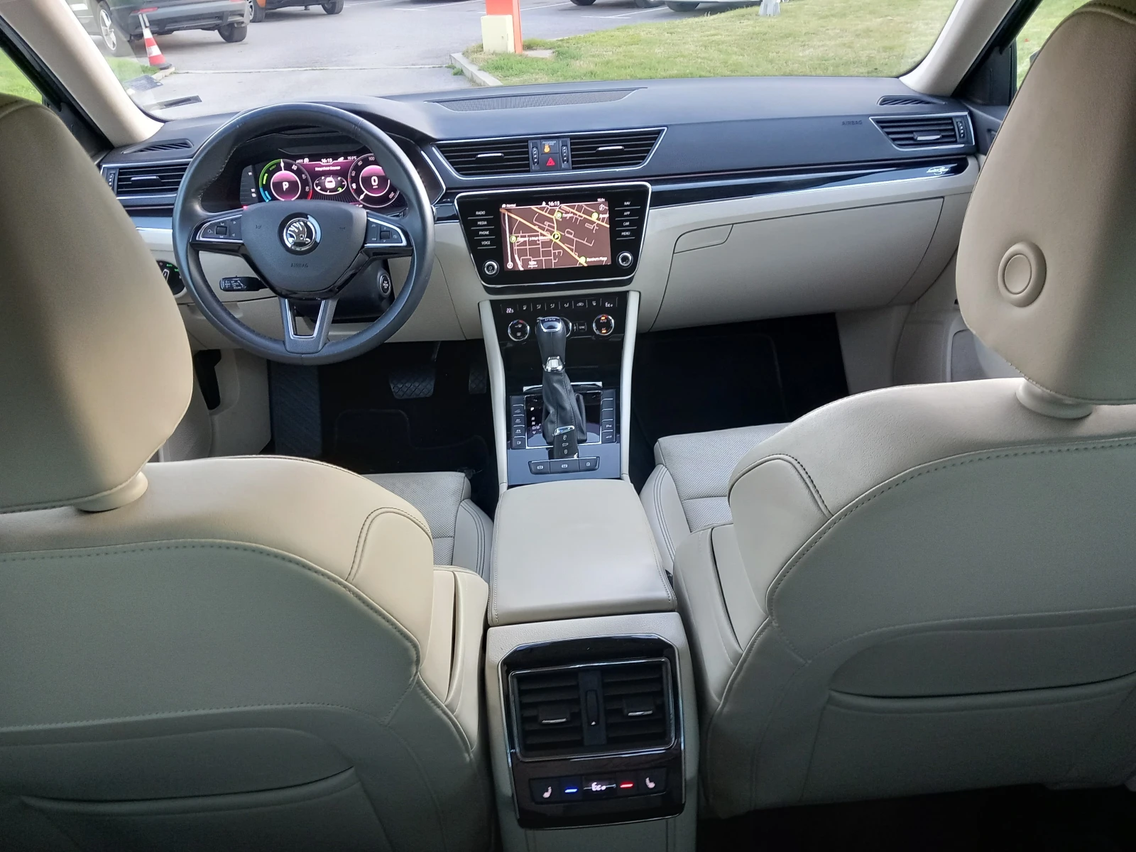 Skoda Superb 1.4 TSI/P-HEV | Mobile.bg   9