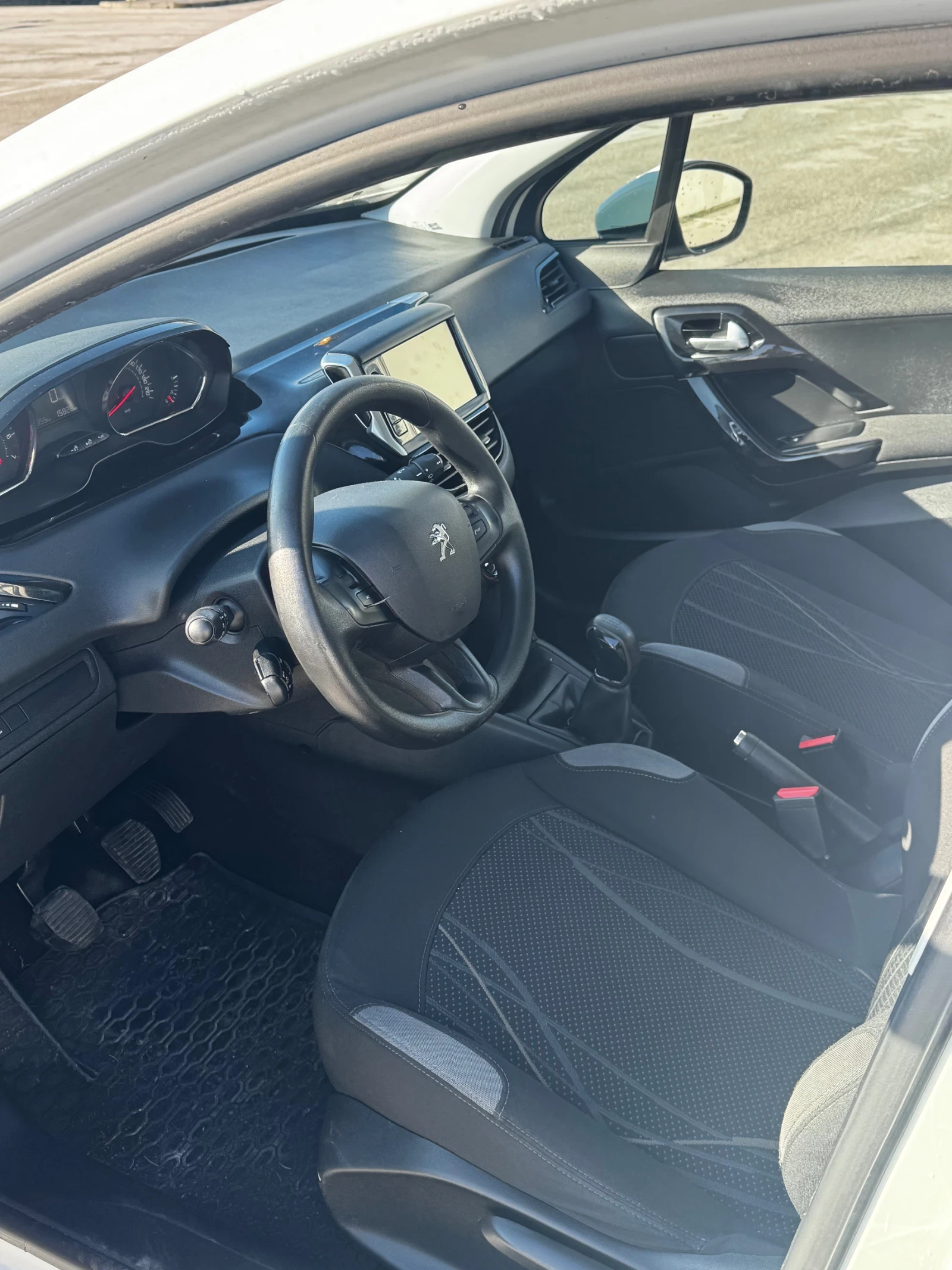 Peugeot 208 1.4 | Mobile.bg � ����������� 7