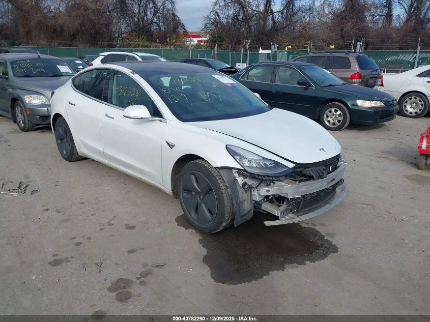 Tesla Model 3 U  U UX All Wheel Drive | Mobile.bg � ����������� 1