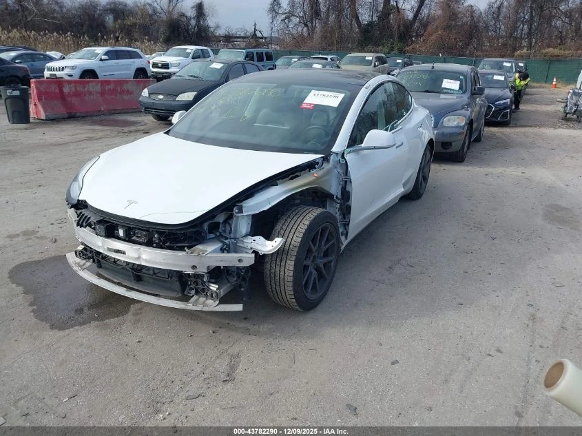 Tesla Model 3 U  U UX All Wheel Drive | Mobile.bg � ����������� 2