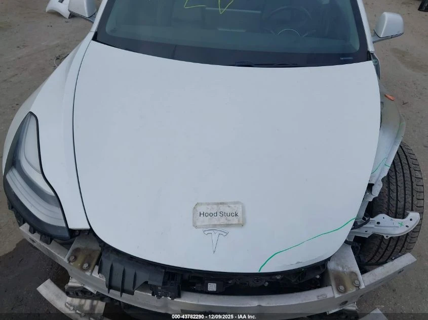 Tesla Model 3 U  U UX All Wheel Drive | Mobile.bg � ����������� 17