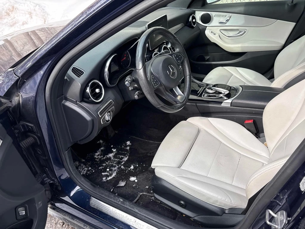 Mercedes-Benz C 300 4 matic\Amg line\Pano\Memory\Video - изображение 6