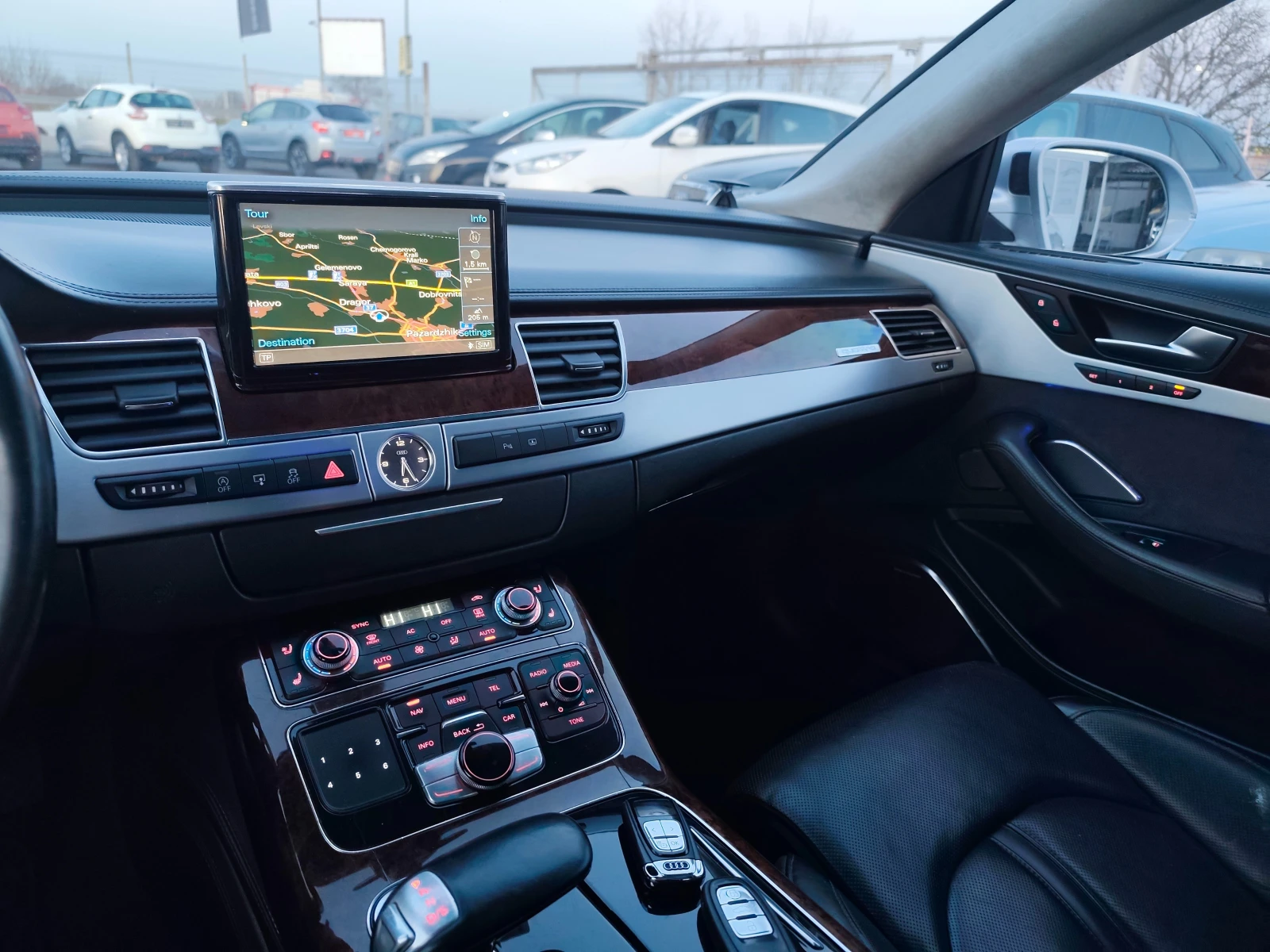 Audi A8 LONG 3xTV ПАНОРАМА, снимка 14 - Автомобили и джипове - 53788251