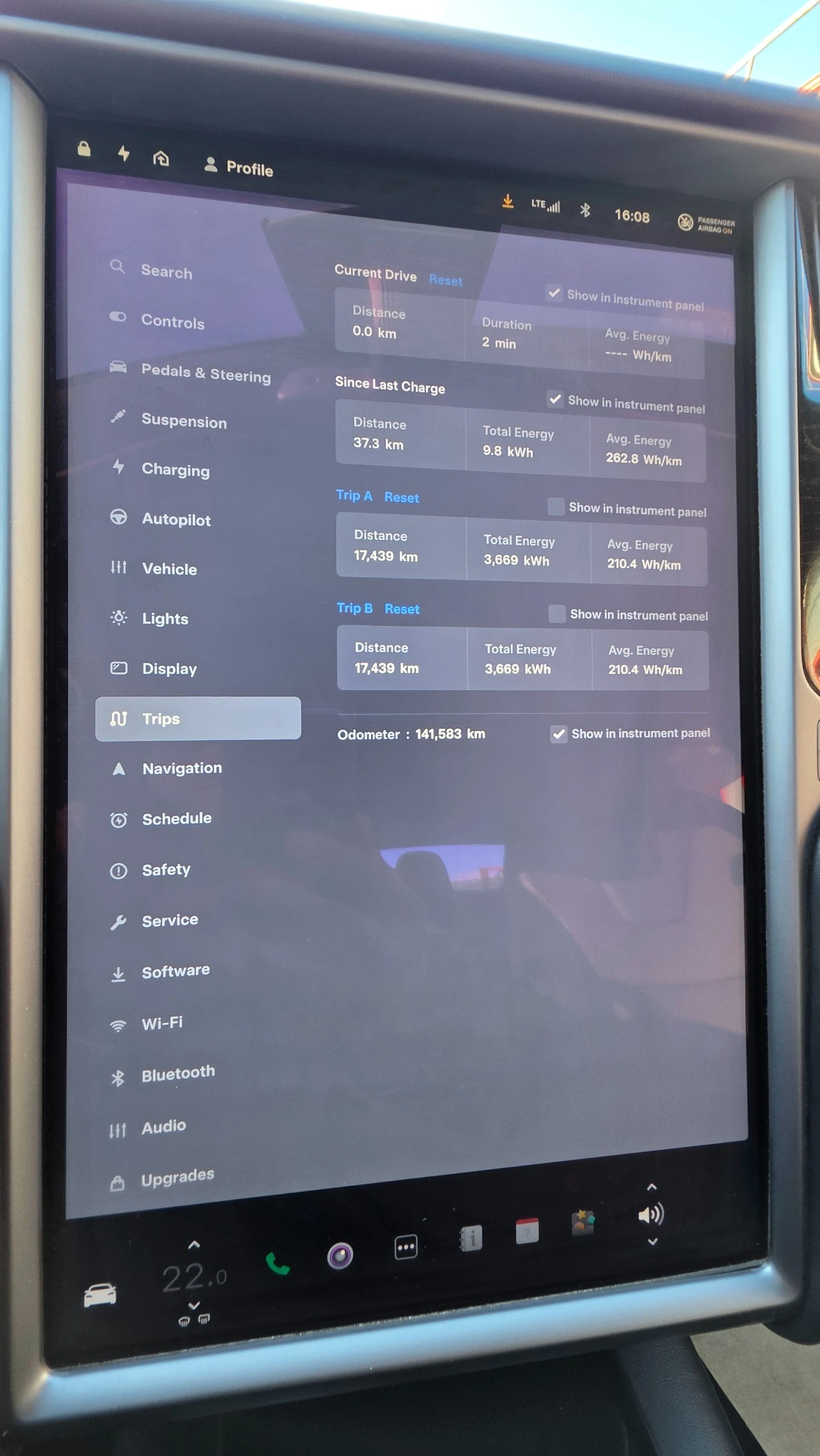 Tesla Model S S75D, снимка 15 - Автомобили и джипове - 53934068