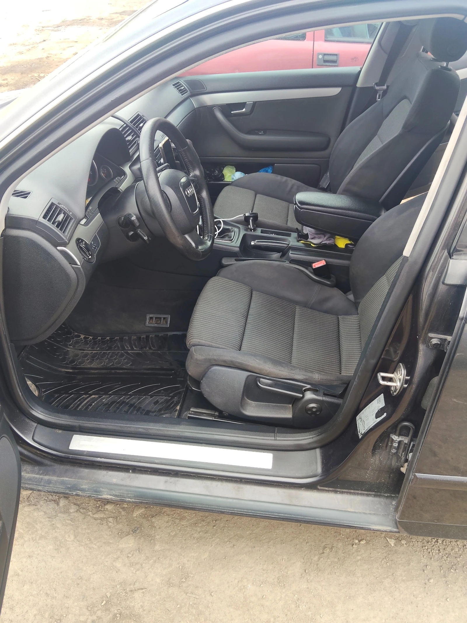 Audi A4, снимка 12 - Автомобили и джипове - 54466669