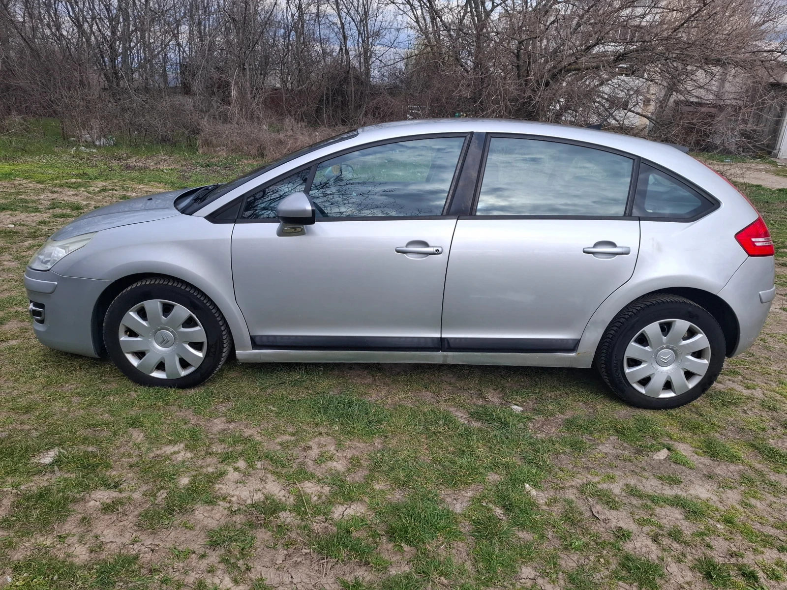 Citroen C4 1.6HDi Facelift, снимка 2 - Автомобили и джипове - 54001593