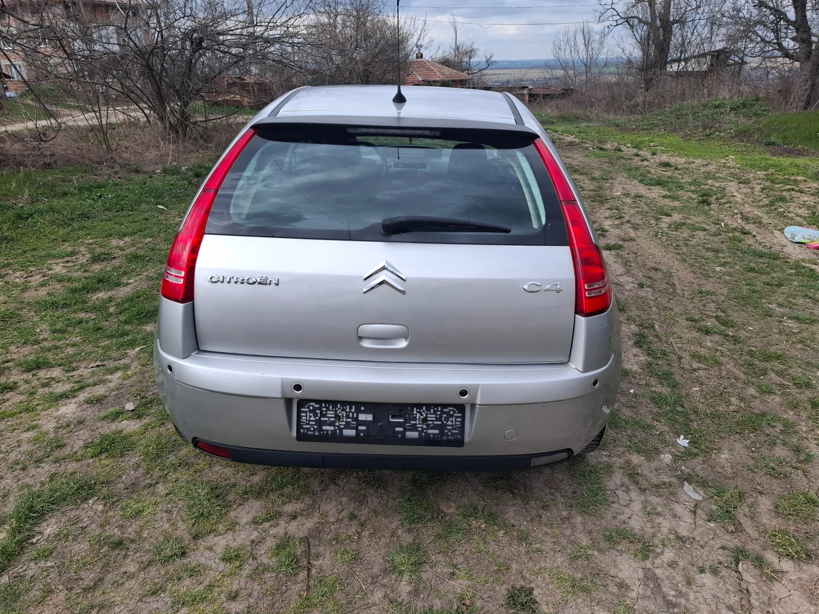 Citroen C4 1.6HDi Facelift, снимка 7 - Автомобили и джипове - 54001593