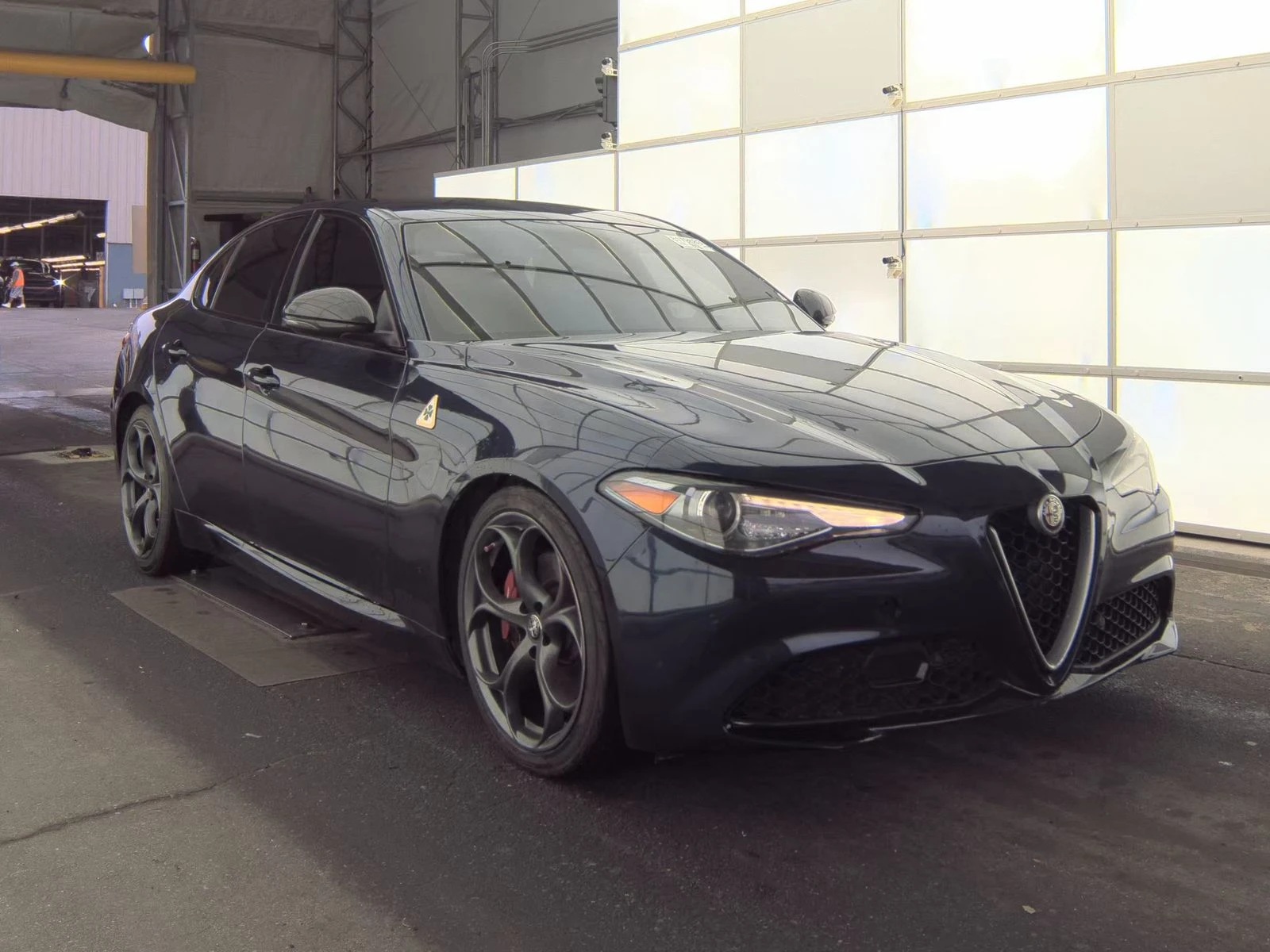 Alfa Romeo Giulia Ti sport* , снимка 3 - Автомобили и джипове - 54080436
