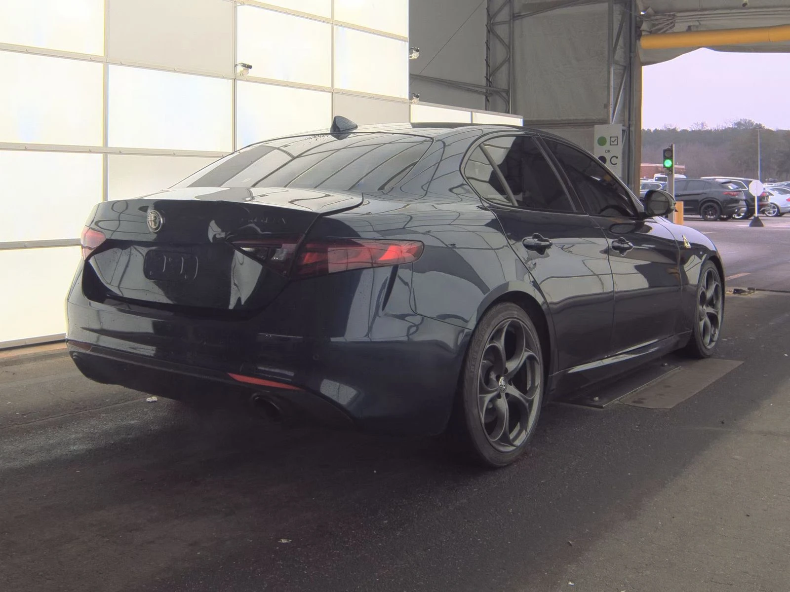 Alfa Romeo Giulia Ti sport* , снимка 4 - Автомобили и джипове - 54080436