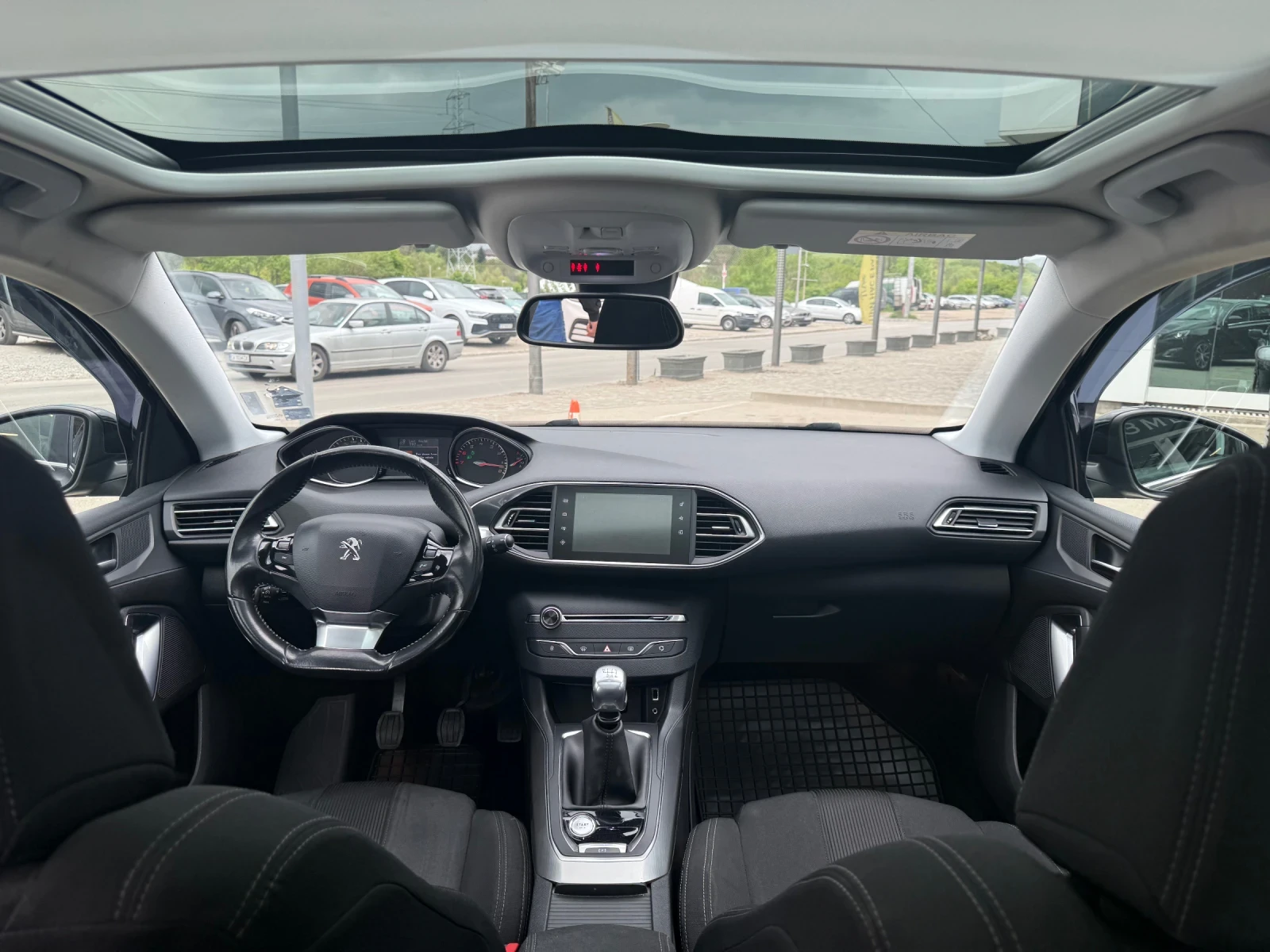 Peugeot 308 1.6, снимка 10 - Автомобили и джипове - 54627556