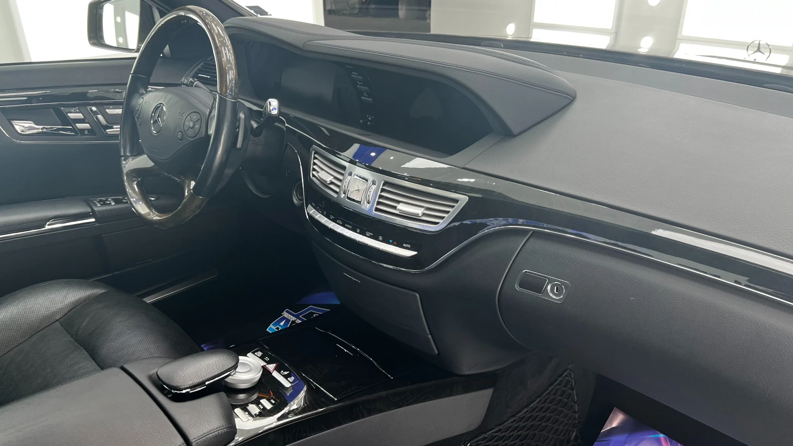 Mercedes-Benz S 350 AMG Long BlueTec, снимка 17 - Автомобили и джипове - 54650748