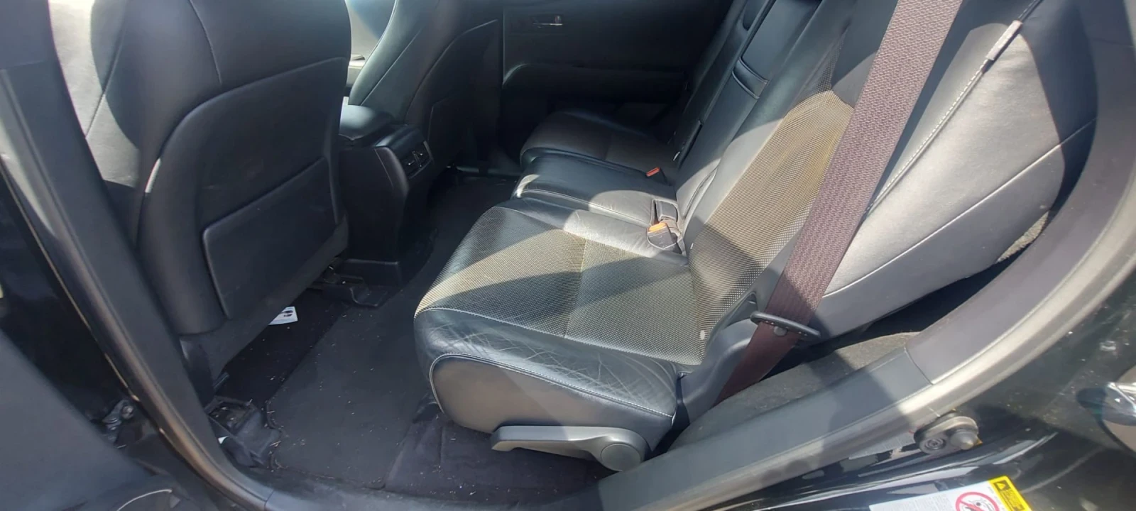 Toyota Avensis, снимка 14 - Автомобили и джипове - 54656643