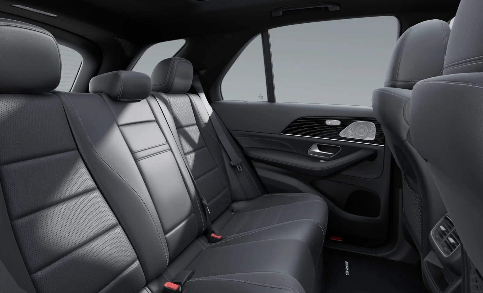 Mercedes-Benz GLE 450 d 4M * NEW 2026* AMG AIRMATIC MANUFAKTUR BURMESTER, снимка 8 - Автомобили и джипове - 54702928