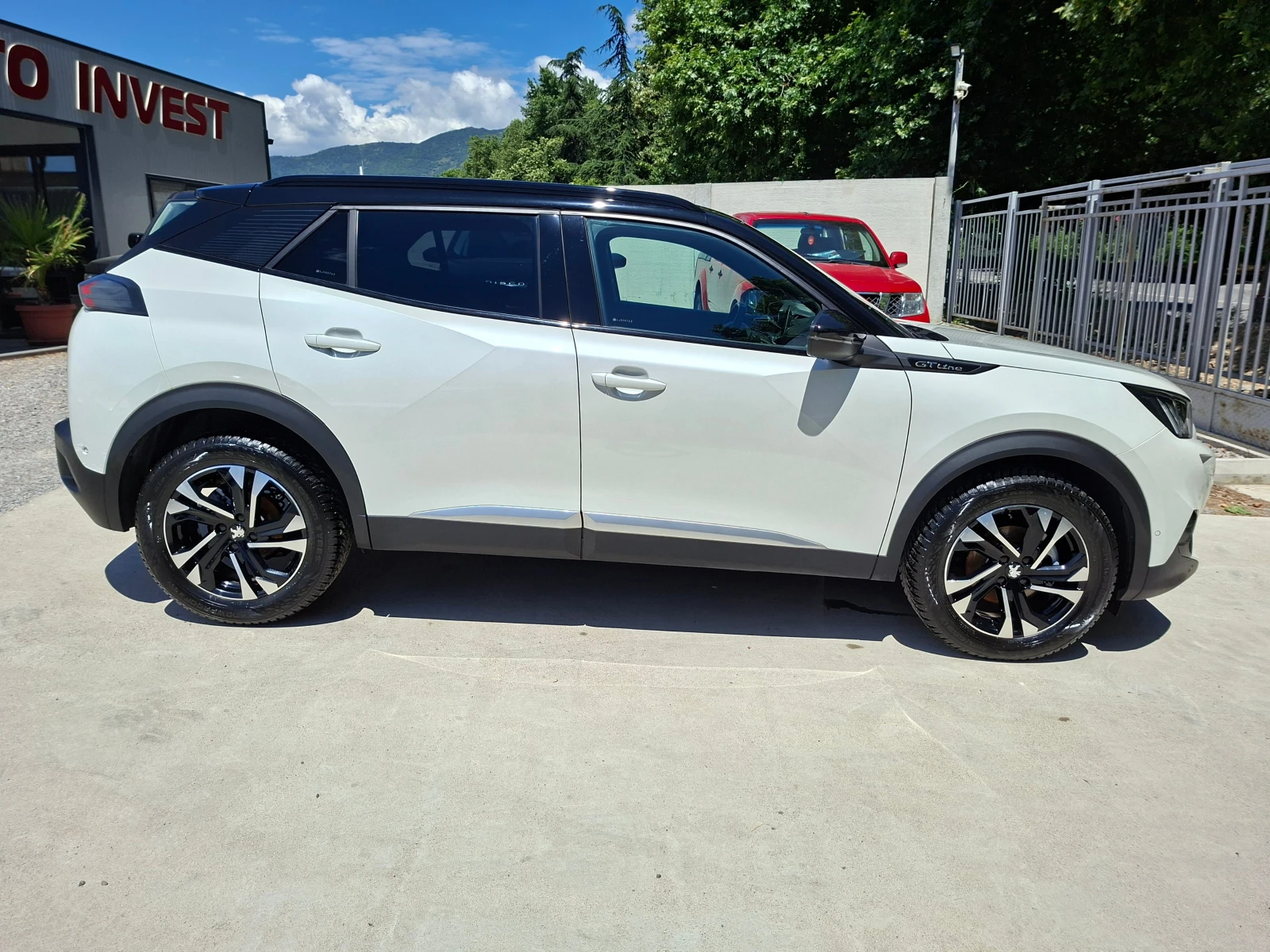 Peugeot 2008 1.5d-GT-line-6sk-Navi-Kamera-Keyless-Euro-6D, снимка 8 - Автомобили и джипове - 55026624