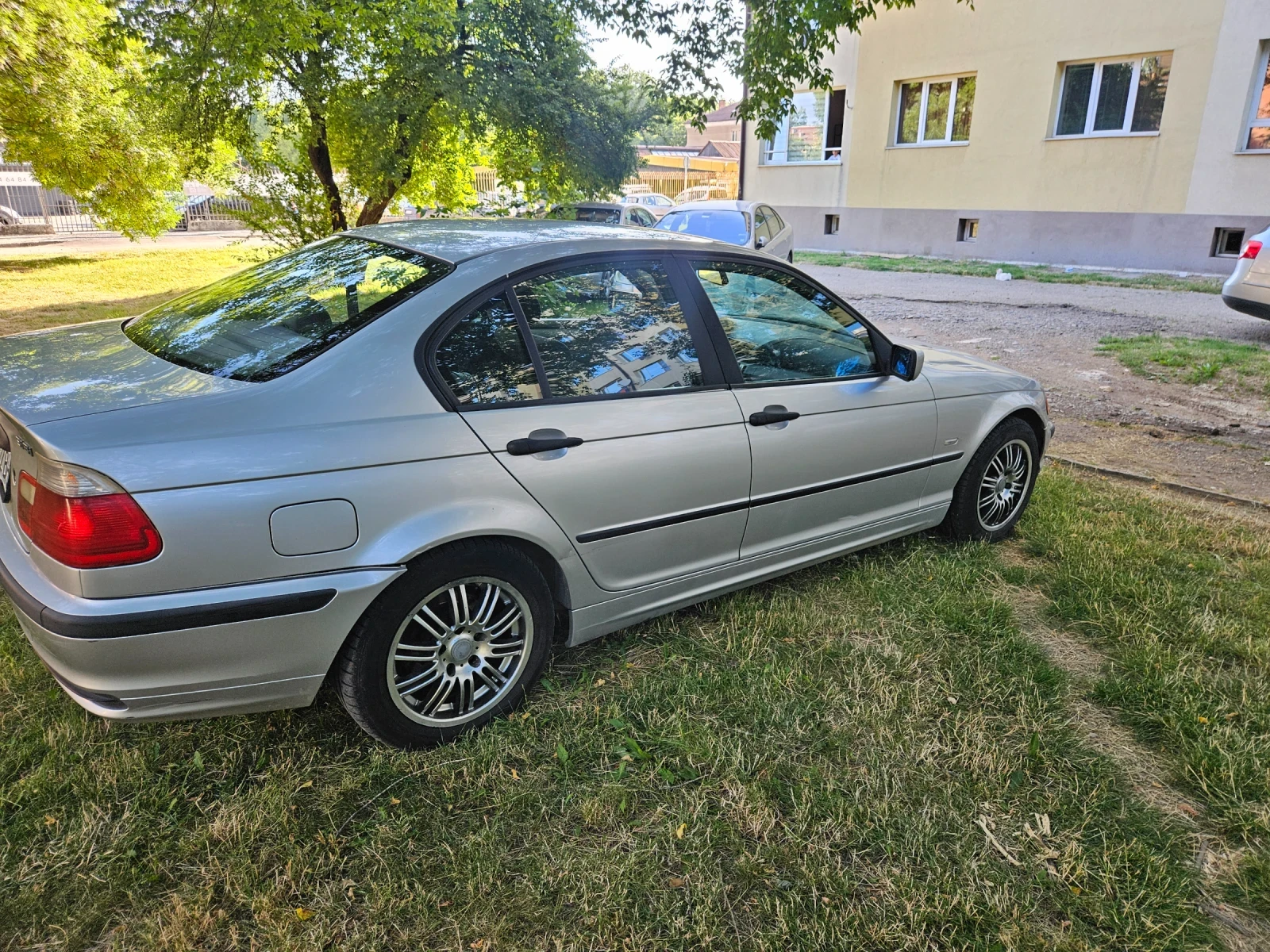 BMW 318 Метанова уредба , снимка 4 - Автомобили и джипове - 55080510