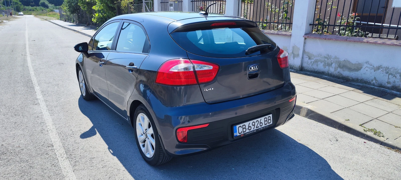 Kia Rio, снимка 9 - Автомобили и джипове - 55440460