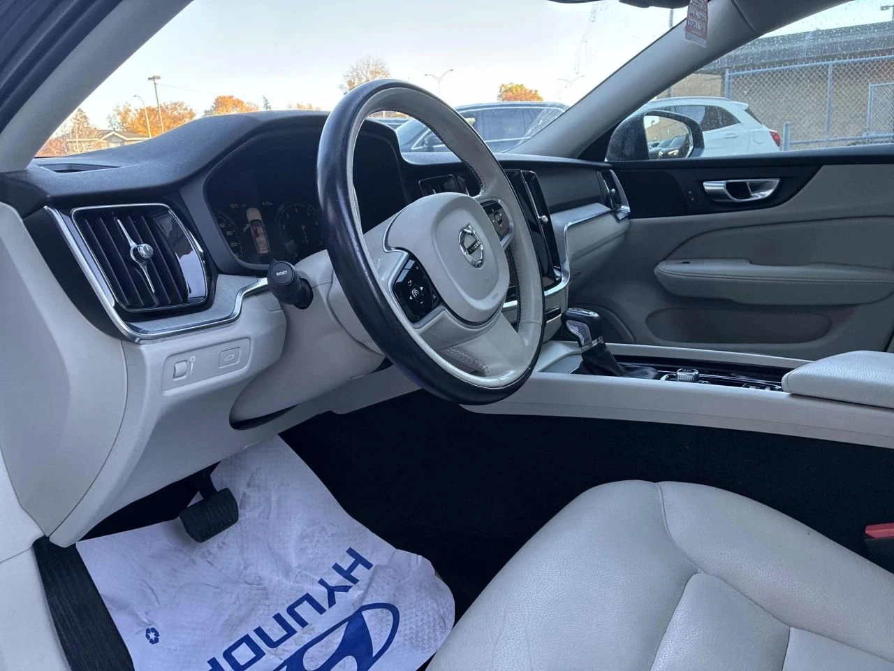 Volvo V60 Cross Country, снимка 5 - Автомобили и джипове - 56710763