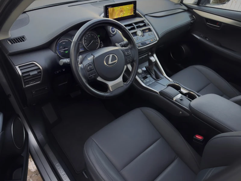 Lexus NX 300h 10г ГАРАНЦИЯ / LUXURY /БЕЗ ИНТЕРВЕНЦИИ/ ЕВРОПЕЙСКА, снимка 7 - Автомобили и джипове - 48915106