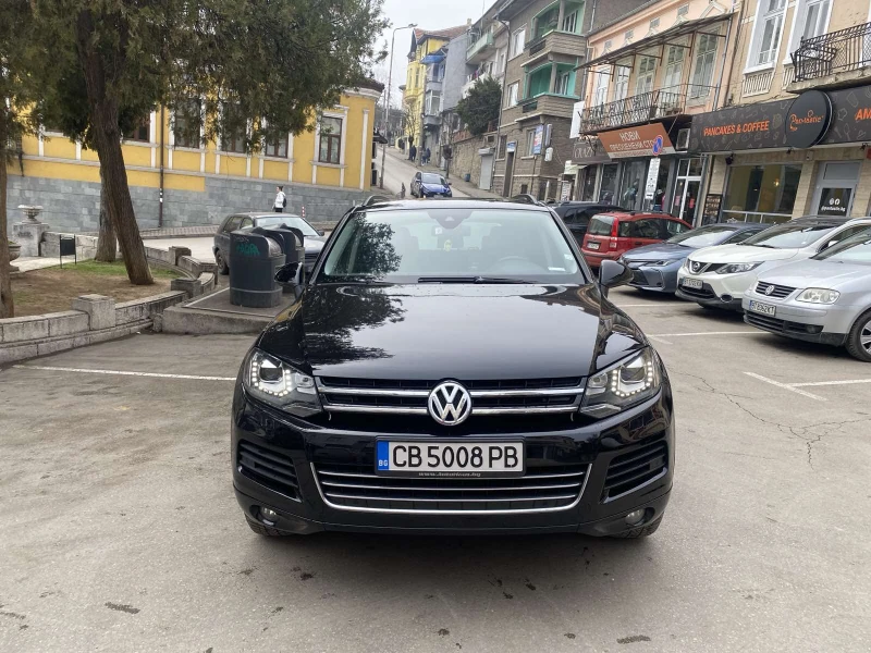 VW Touareg 3.0 TDI, снимка 9 - Автомобили и джипове - 51992324