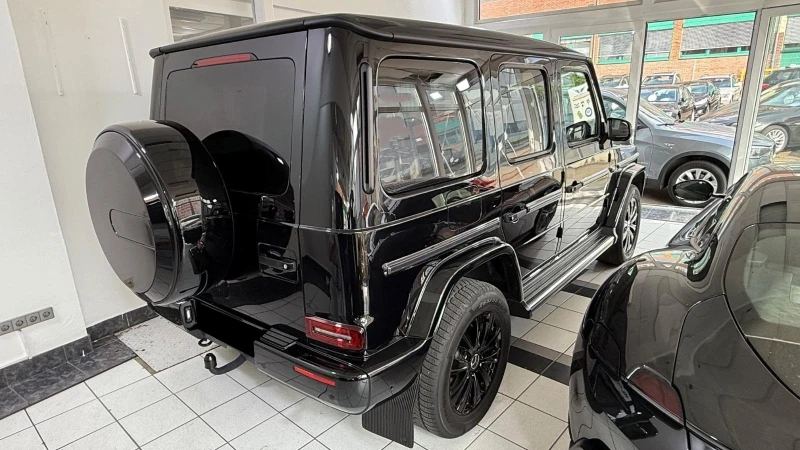 Mercedes-Benz G 400 d/ 4-MATIC/ NIGHT/ 360/ EXCLUSIV/ , снимка 4 - Автомобили и джипове - 51582604