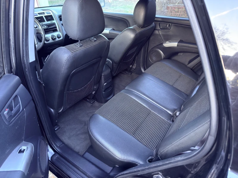 Kia Sportage 2.0i* CNG* 140k.c* 4x4* ITALIA, снимка 9 - Автомобили и джипове - 52886186