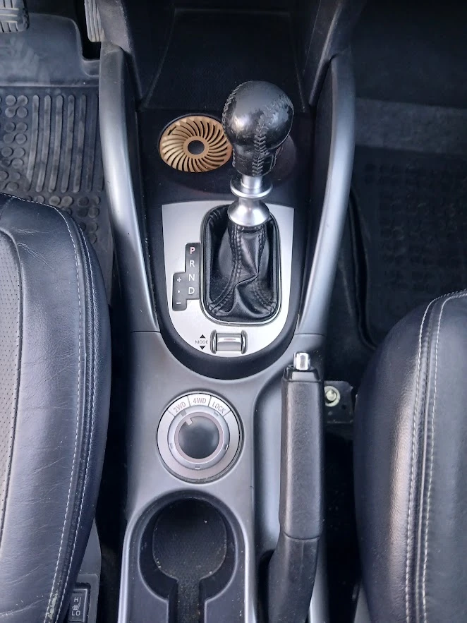 Peugeot 4007, снимка 6 - Автомобили и джипове - 55732388