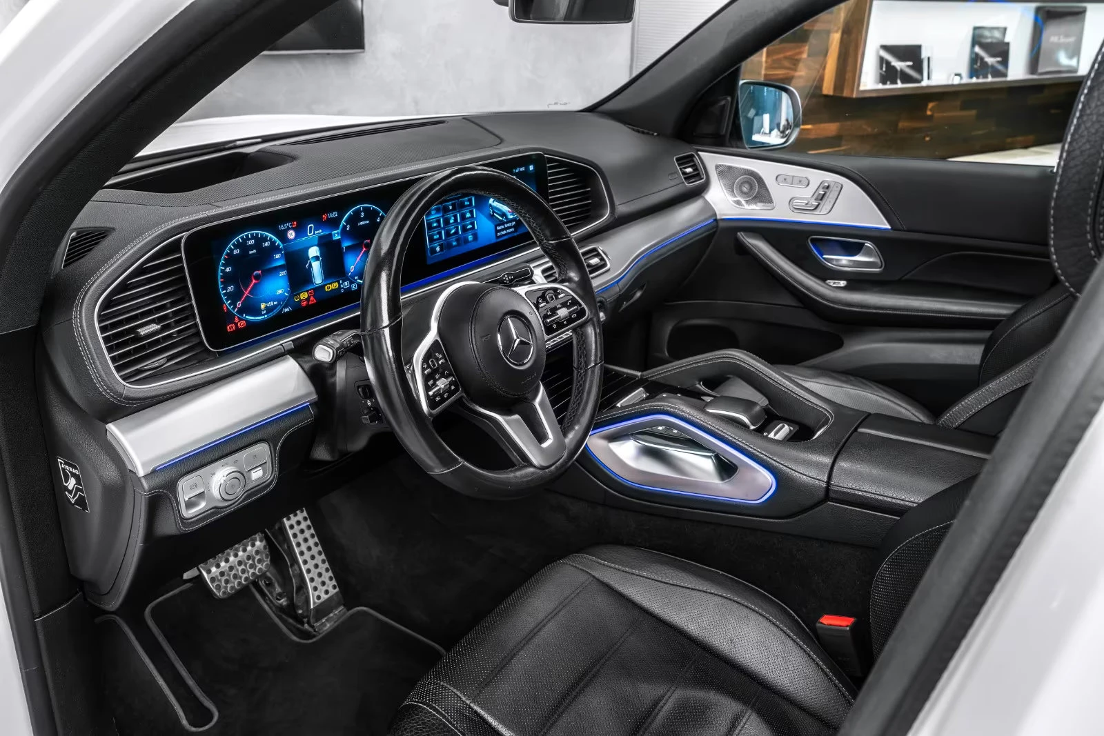 Mercedes-Benz GLS 400 d/4MATIC/330HP/AMG/BURM/PANO/360CAM/HUD/KLESS/723f - изображение 9