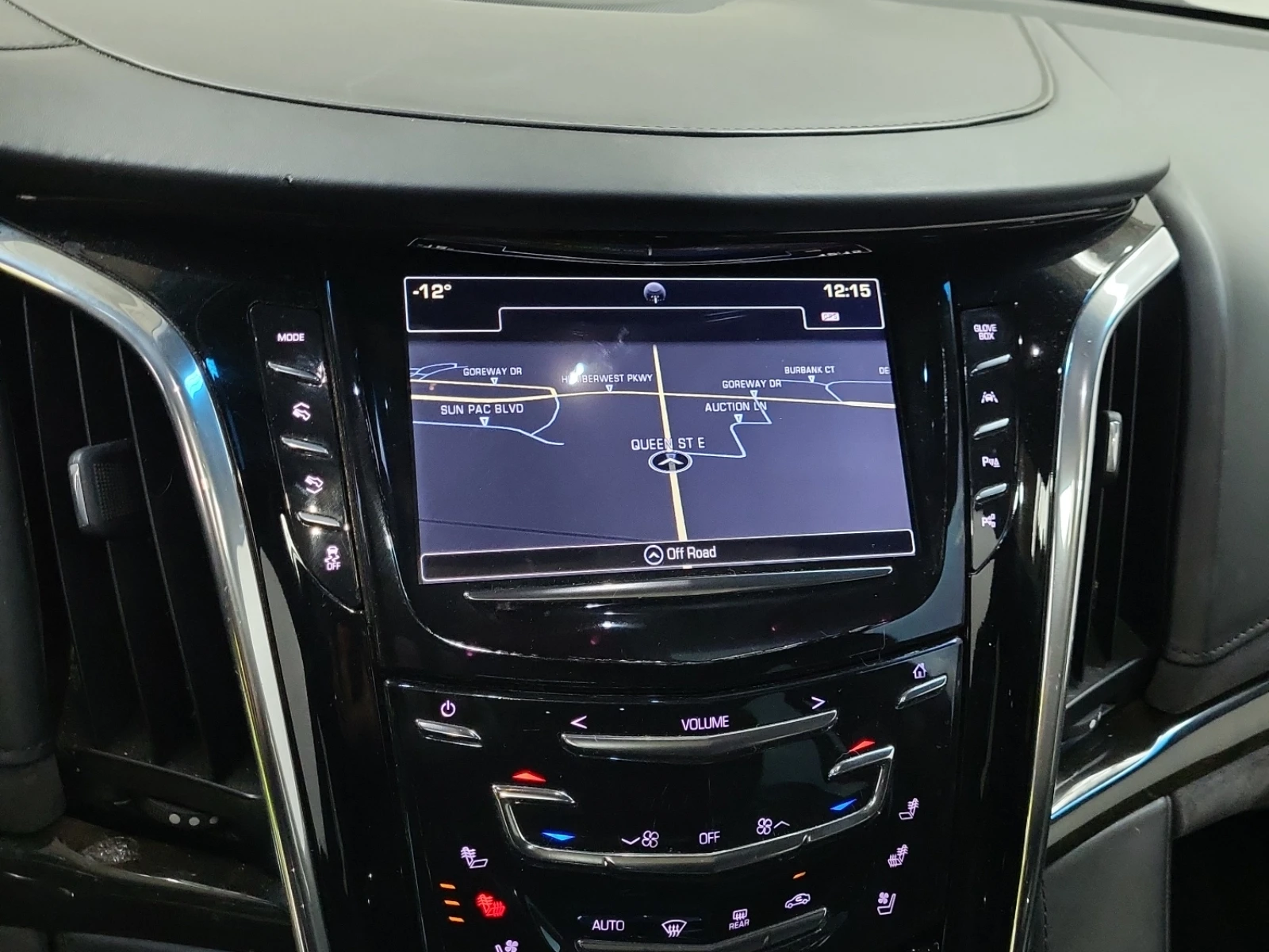 Cadillac Escalade Platinum - изображение 10