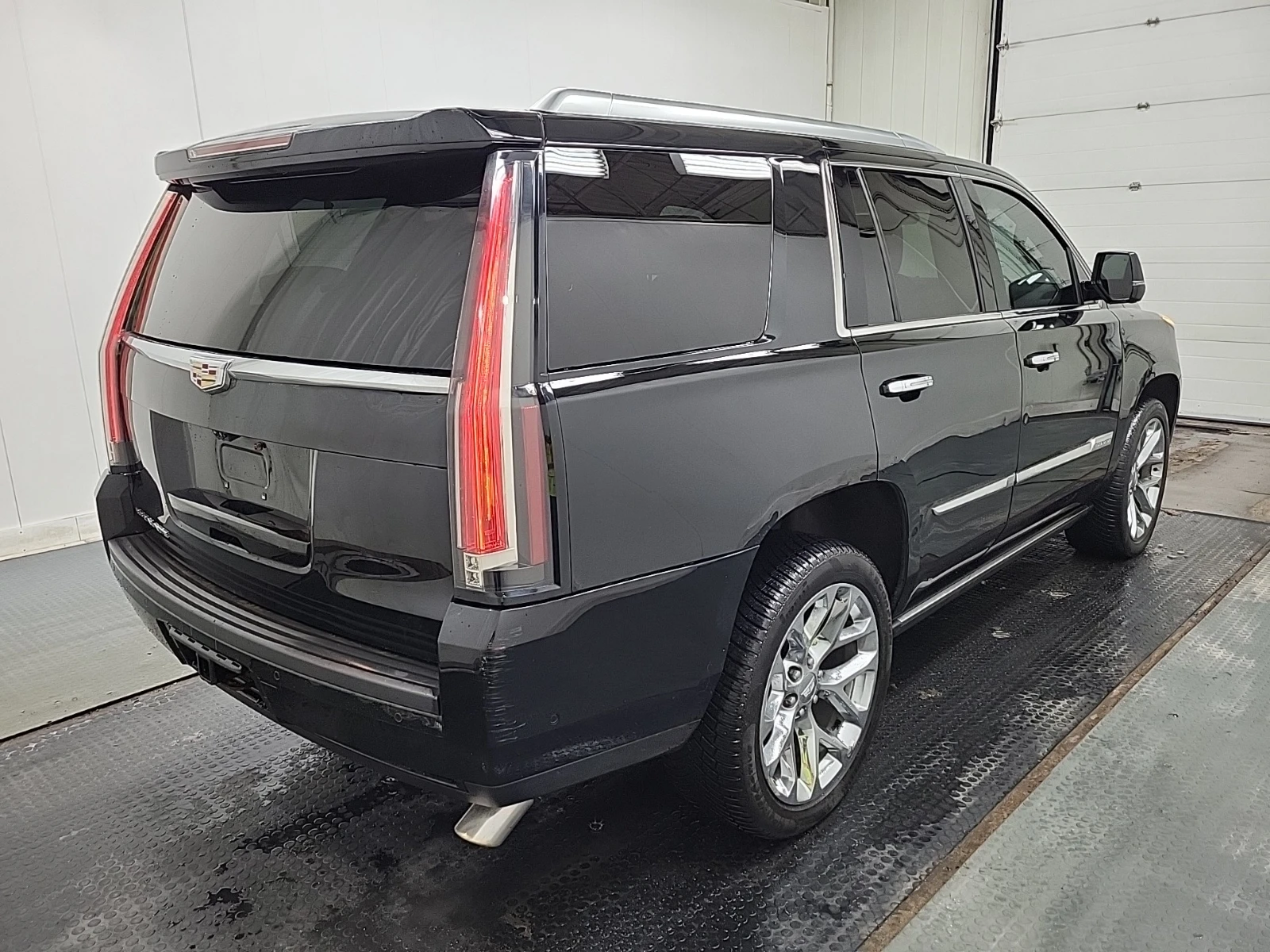 Cadillac Escalade Platinum - изображение 5